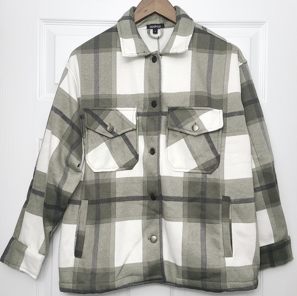 Check Shacket - Picture 4 of 11